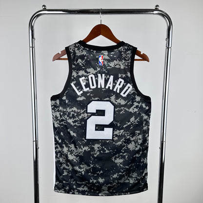 NBA San Antonio Spurs 24 (Retro Players)