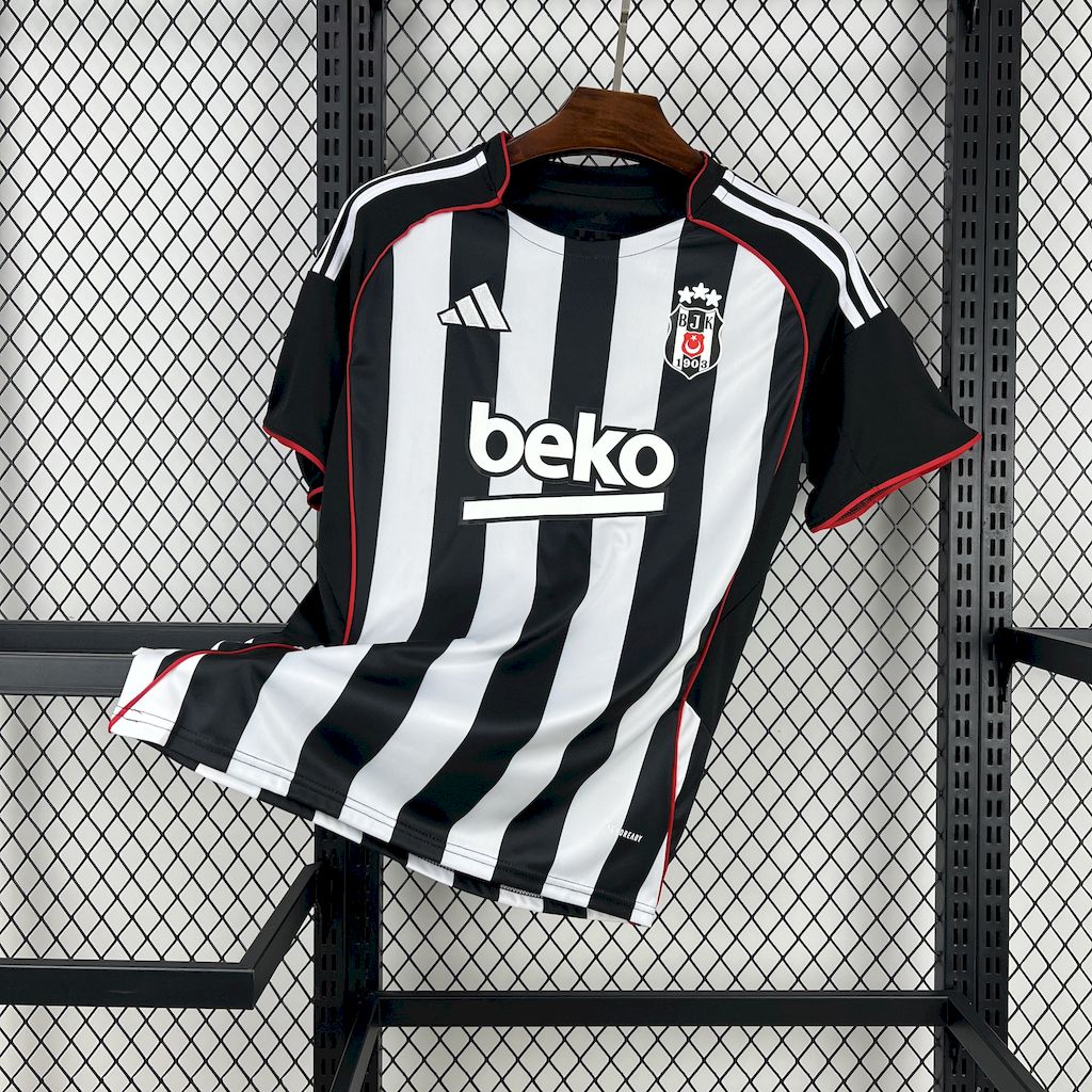 Besikats maillot foot domicile 2025 2026