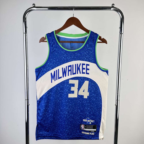 NBA Milwaukee Bucks 24