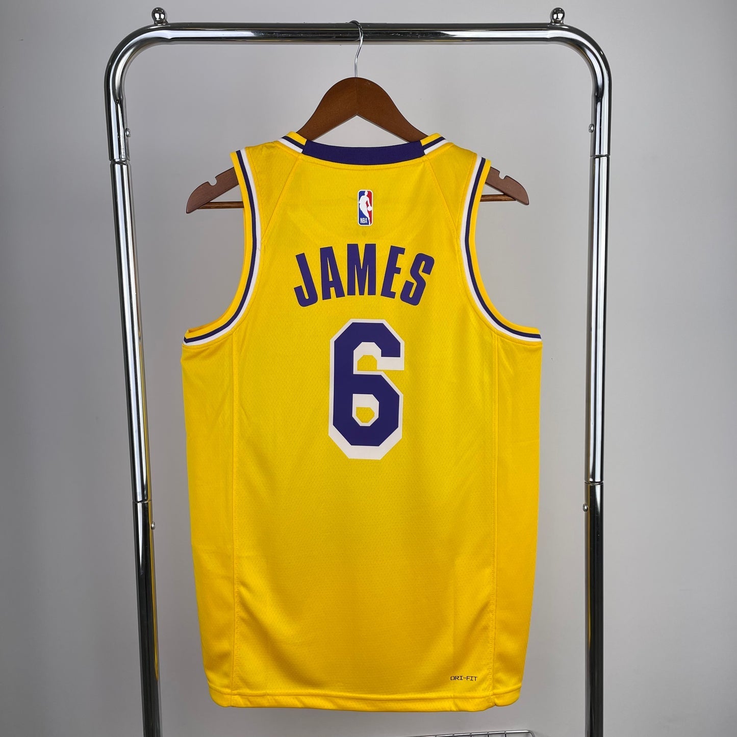 NBA Los Angeles Lakers 23 (Retro Players)