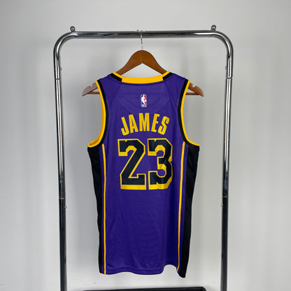 NBA Los Angeles Lakers 23