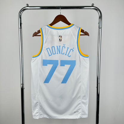NBA Los Angeles Lakers 23